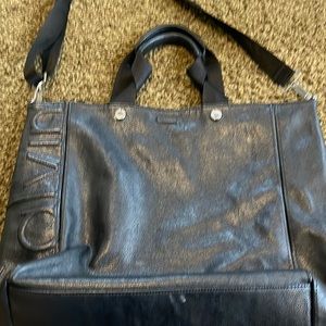 Calvin black tote